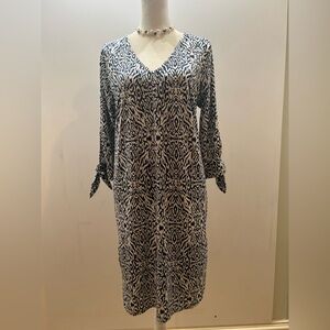 La Mer Luxe Chic Navy and White 3/4 Sleeve Dress Tribal Print Resort NWOT  sz M